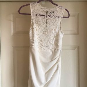 White lace bodycon dress